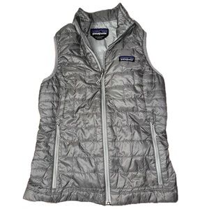 Patagonia Women’s Nano Puff Puffer Vest x-small extra small xs light grey